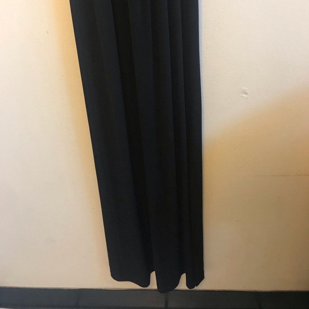 🍪Classy Black Evening Gown - Picture 2 of 8